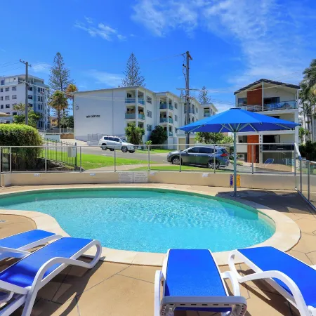 Merrima Court Holidays
