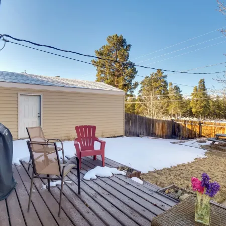 Quaint Leadville Home w/ Grill: Walk to Dtwn!