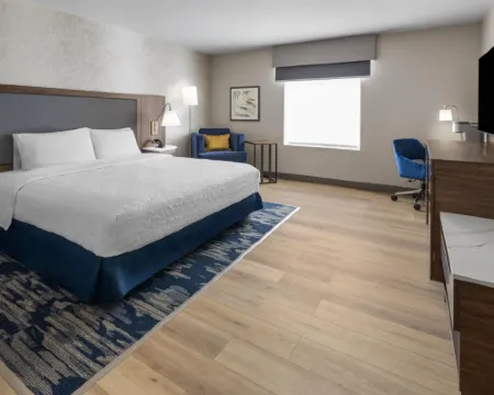 Hampton Inn & Suites Richmond/Glenside Hotels in Dumbarton