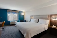 Holiday Inn Express & Suites LOGAN by IHG
