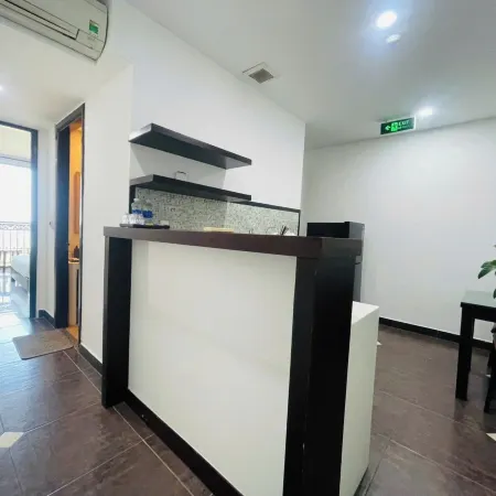 Emily Beach Hotel & Apartment Отели рядом с достопримечательностью «Marble Moutain»