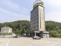 Hotel TopsVille Hoteles cerca de Parque Reloj de Arena