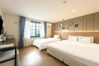 Hotel Moaksan - 2-Star