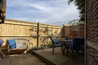 Journey s End Luxury Cottage 100m From Sea - Apartments