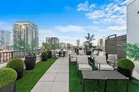Boulevard Stays - River North - Apartments