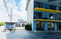 파크 인 바이 래디슨, 피전 포지 사우스