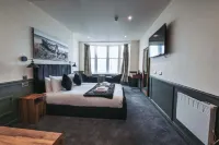 The Royal Bar & Shaker - pantai