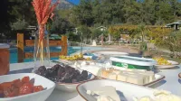 Angels Garden Hotel - breakfast