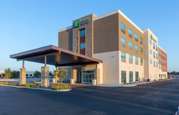 Holiday Inn Express VISALIA - SEQUOIA GATEWAY AREA by IHG