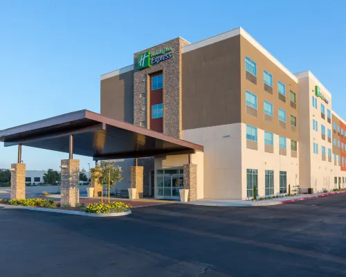 Holiday Inn Express VISALIA - SEQUOIA GATEWAY AREA by IHG Hotels in Visalia