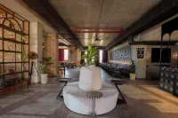 The Wine Station - 2-Star