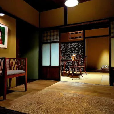 senpaku Hotels near Honkyo-ji Temple