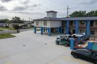 Airport Inn & Suites South Padre Island I 37 - parking
