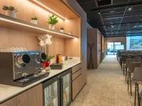 Novotel Angers Lac de Maine - breakfast