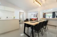 Costa Adeje 3BR Villa, Pool, BBQ, AC, Sleeps 8 - 3 星級