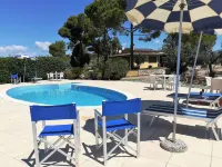 Holiday Resorts for 10 Persons, with Swimming Pool, Wifi and Air Conditioner - piscina