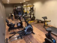 Charleson Luxury Hotel - Gym