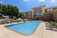 Heritage Inn Suites San Antonio Airpt, Trademark by Wyndham - Pet friendly