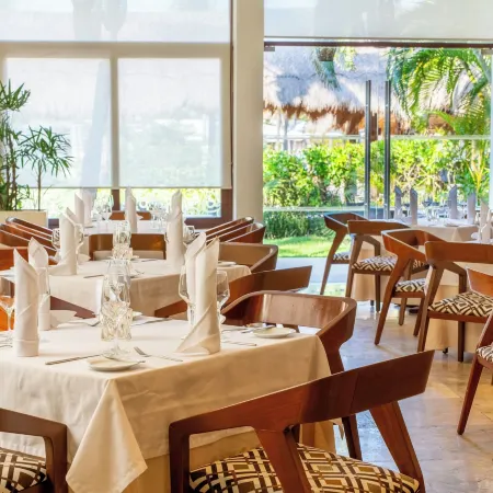 Akumal Bay Beach & Wellness Resort