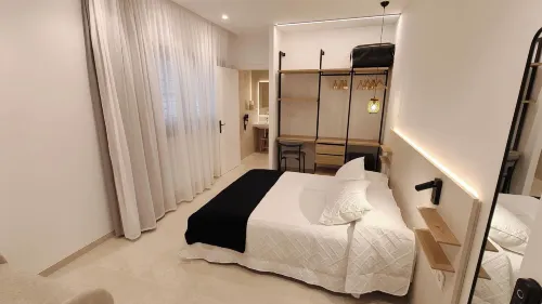 Hostal Manel - Pensions