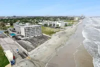 Howard Johnson by Wyndham Oceanfront Daytona Beach - 2 stjerner