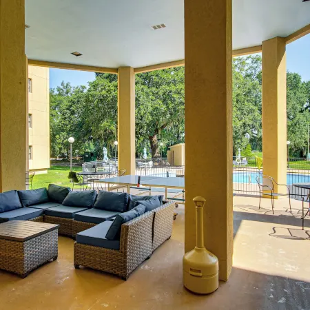 Waterfront Biloxi Condo: Gulf-View Balcony!