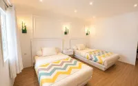 Hotel Pequena Casa - 2-Star