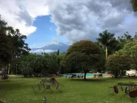 Kilemakyaro Mountain Lodge - Горячие источники