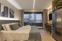 StayHome Oscar Itaim - Premium Balcony - 3-Star