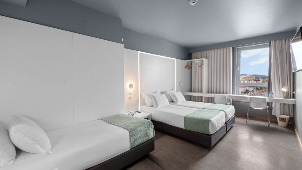 Basic Braga by Axis