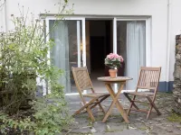 Woodhill House - Homestays