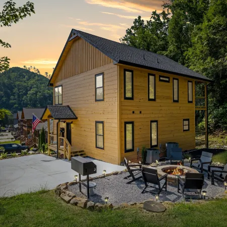 Come Back Cabin 3 Bedroom Cabin