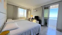 Favorita Golden Hotel e Eventos - parking