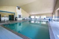 Quality Inn & Suites East Troy I-43 - Kæledyr tilladt