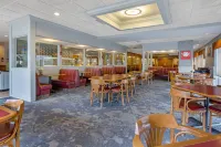 Quality Inn and Conference Center I-80 Grand Island - breakfast