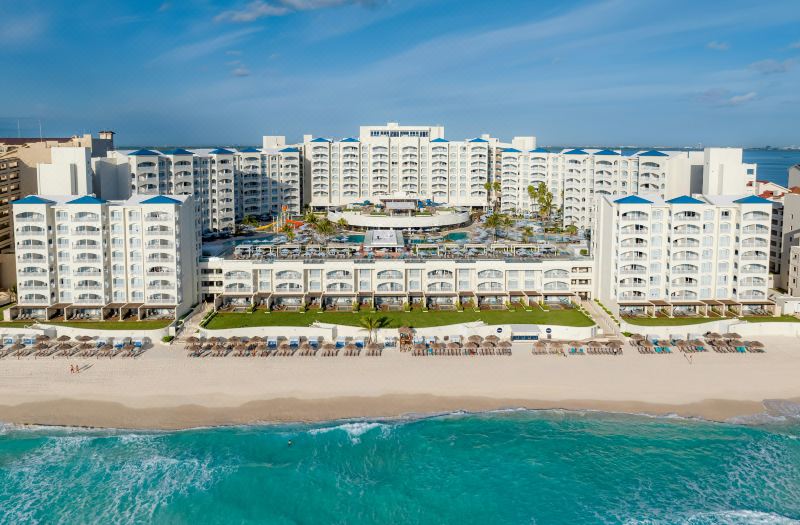 Hilton Cancun Mar Caribe All-Inclusive Resort
