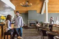 Mercure Queenstown Resort - bar