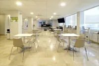 ซิตี้ เอ็กซ์เพรส บาย แมรริออท นวยโว ลาเรโด - พร้อมWifi