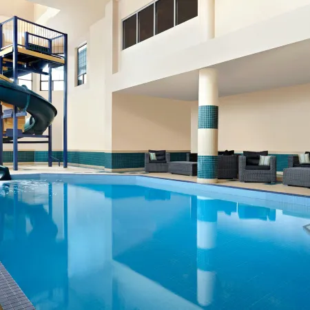 Four Points by Sheraton Hotel & Suites Calgary West