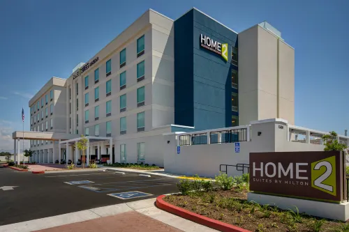 Home2 Suites by Hilton Garden Grove Anaheim - breakfast