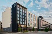 AC Hotel Denver RiNo - جاكوزي