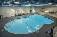 Fairfield Inn & Suites Belleville - Pools