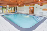 Fairfield Inn Corning Riverside - Pools