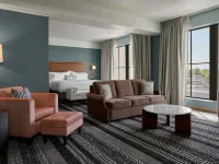 The Memphian, a Tribute Portfolio Hotel Hotels near Levitt Shell