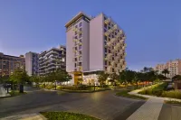 Tumbi Hotel Dubai the Palm, Tapestry Collection by Hilton Hotels in Palm Jumeirah