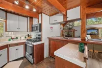 The Calming Pines Cabin - Chalets