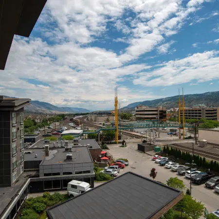Sandman Signature Kamloops Hotel
