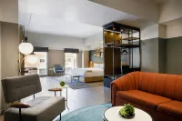 Cyrus Hotel, Topeka, a Tribute Portfolio Hotel - С баром