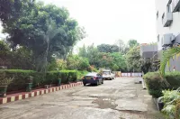 Ginger Agartala - parking