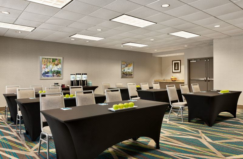 Homewood Suites by Hilton Fort Myers Airport/Fgcu photo 4